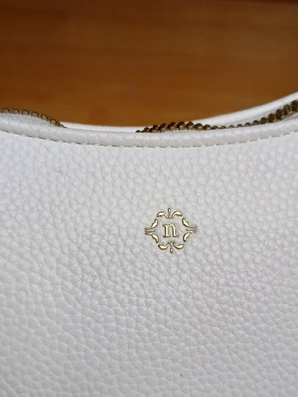 Nanette Lepore White Faux Leather Shoulder Bag - Classic Women's Handbag - Picture 3 of 5